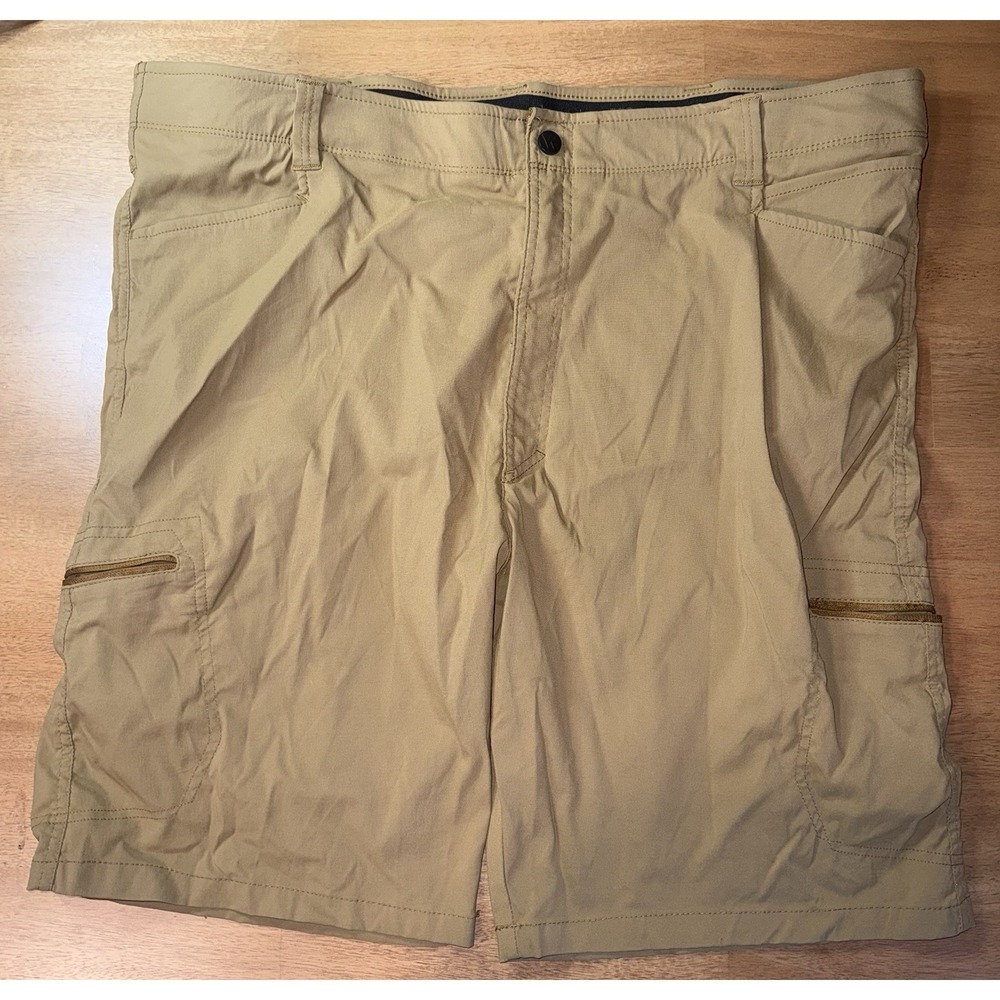 Wrangler Authentics Mens Tan Cargo Shorts Stretch Nylon Spandex ZM980BZ Size 46
